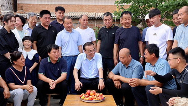 Premier Li inspects Hebei province